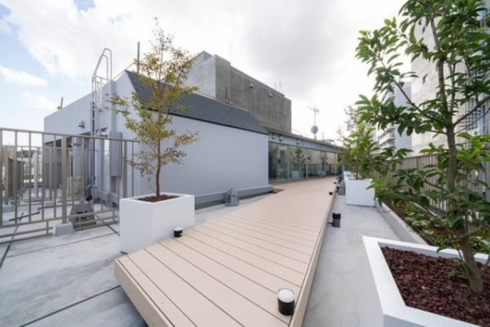 共用部にもルーフラウンジが！