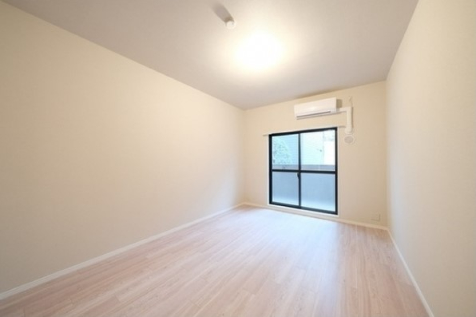 甘いミルクティーのようなホットする空間