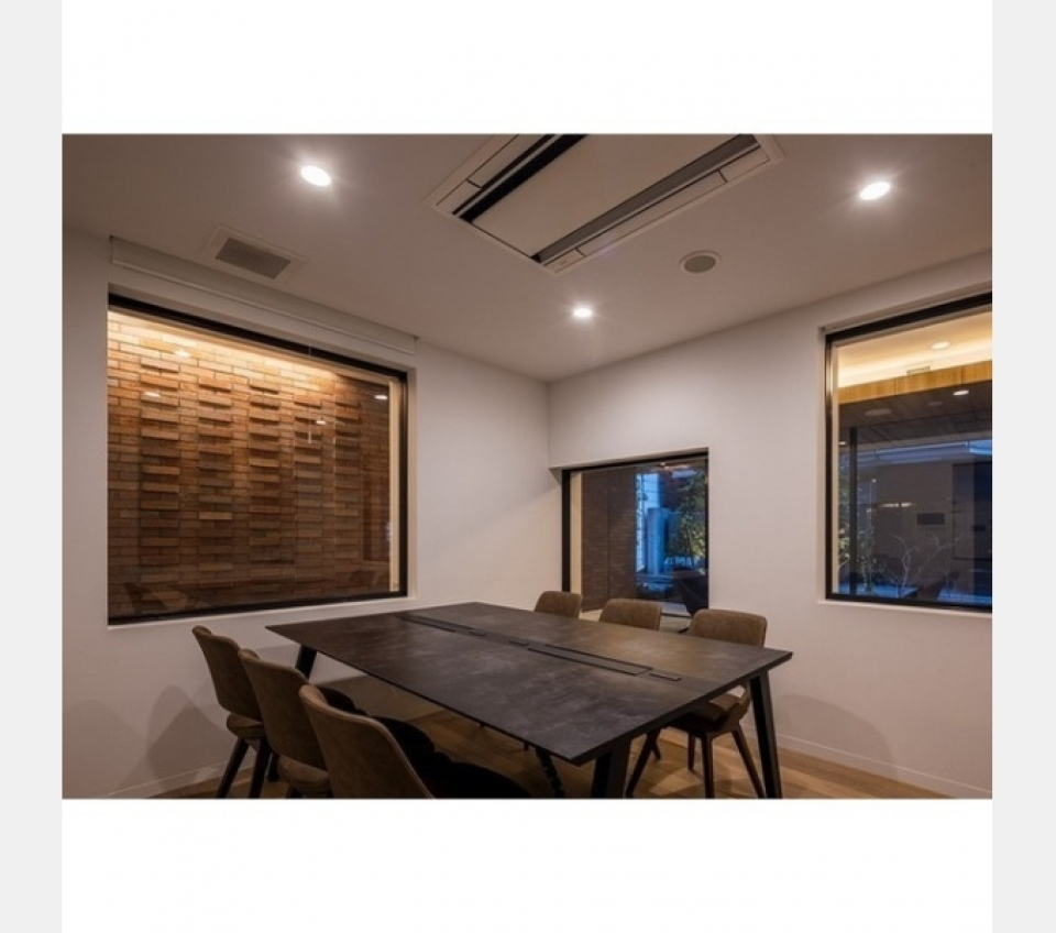 ワークラウンジ