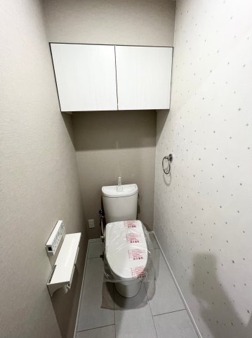 ウォシュレット付きトイレ