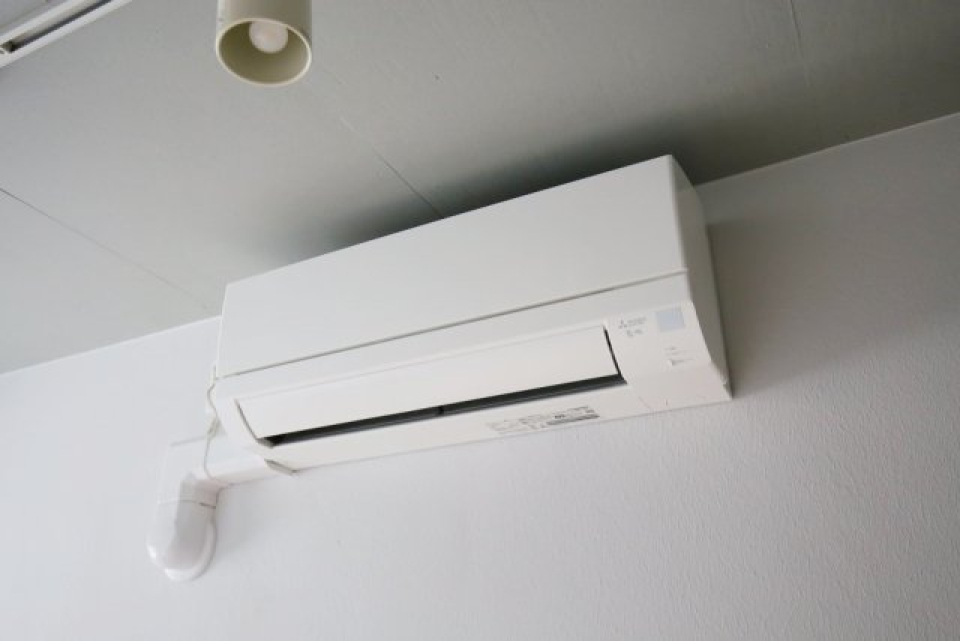 エアコン
