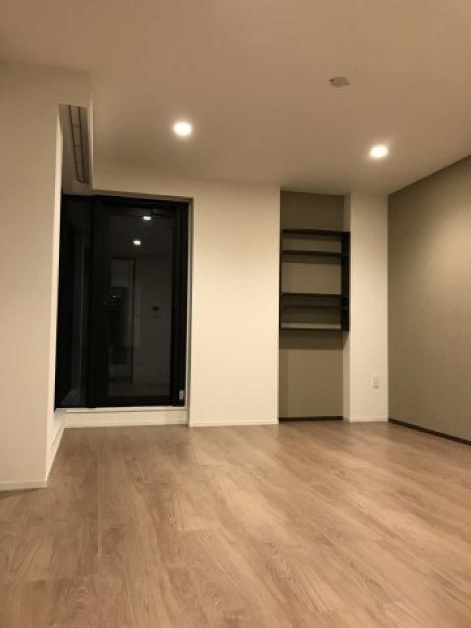 洋室は10.1帖/6.6帖/6.1帖の3部屋