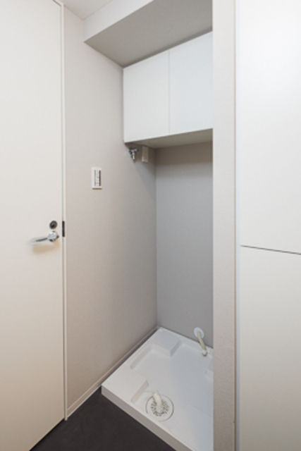 洗濯機置き場
※写真は同タイプ住戸です。