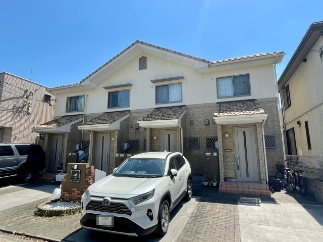 かわいい感じのテラスハウスタイプです♪