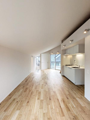 勾配天井も相まってかなり広く感じると思います！