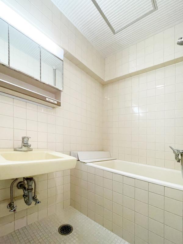 このバスルーム、そのままにしてくれてよかった&hellip;！