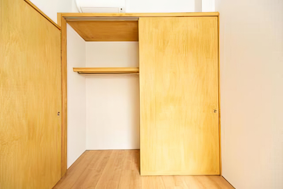 寝室の収納