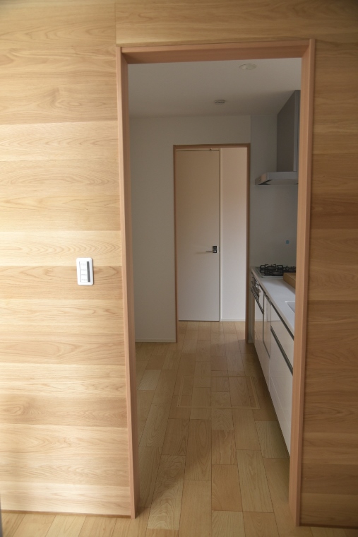 キッチンは木の箱の中に？！