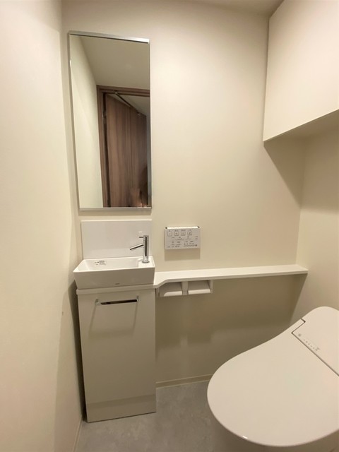 手洗い付きのトイレ
※写真は同タイプ住戸です。