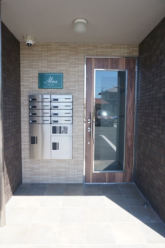 オートロックでセキュリティはバッチリ。