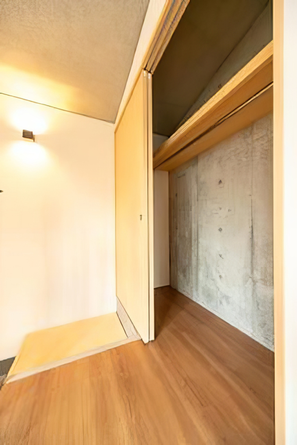 収納スペースも確保
※写真は同タイプ住戸です。