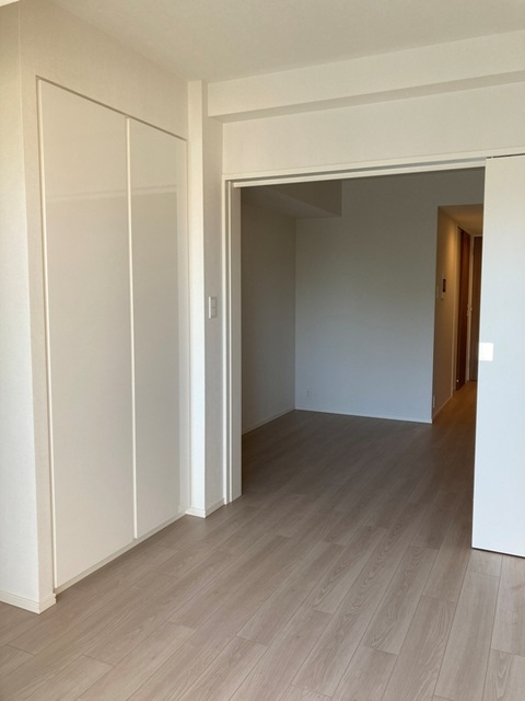 ベッドルームにはクローゼットも完備。※写真は同タイプ住戸です。