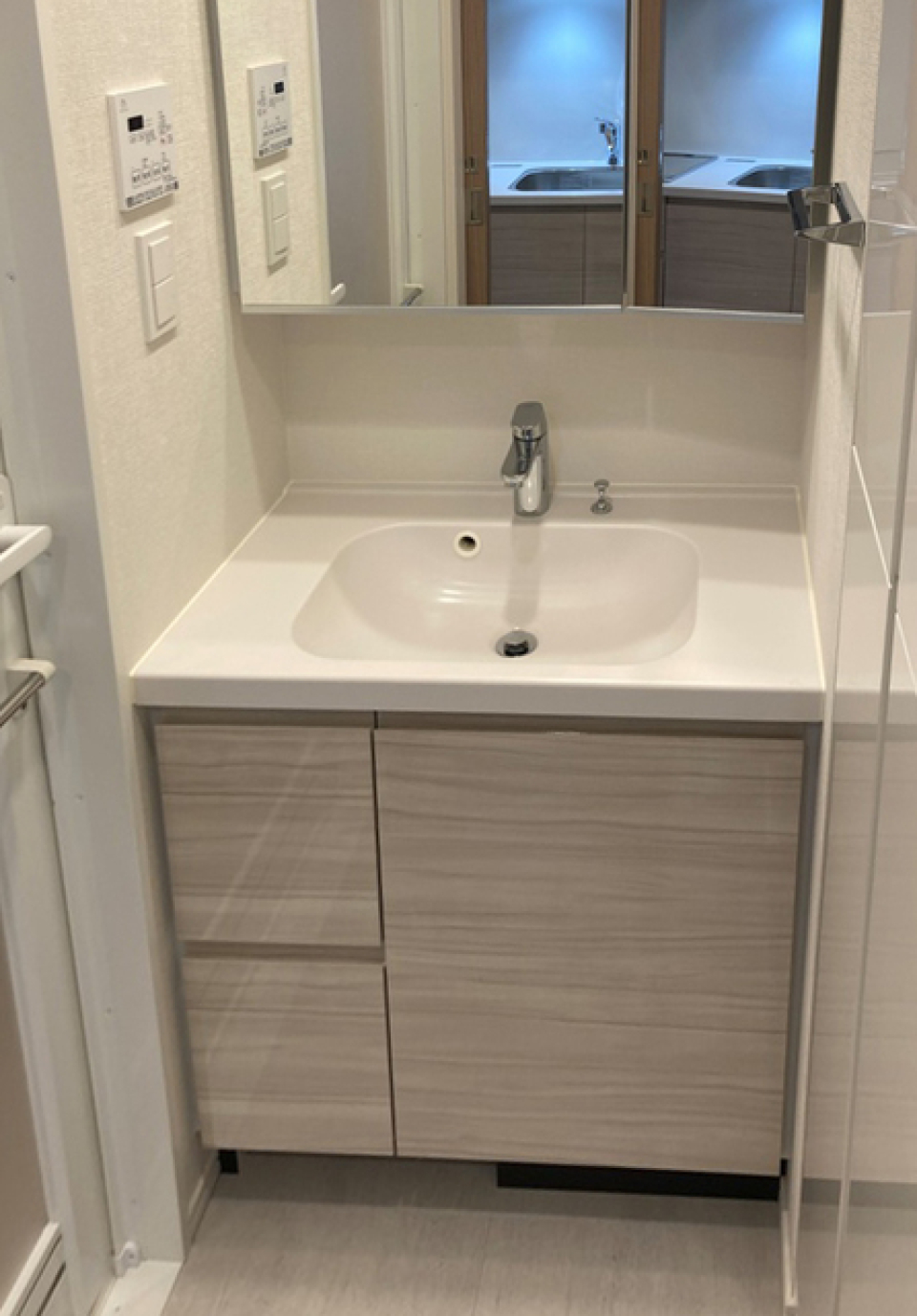 嬉しい独立洗面台。※写真は同タイプ住戸です。