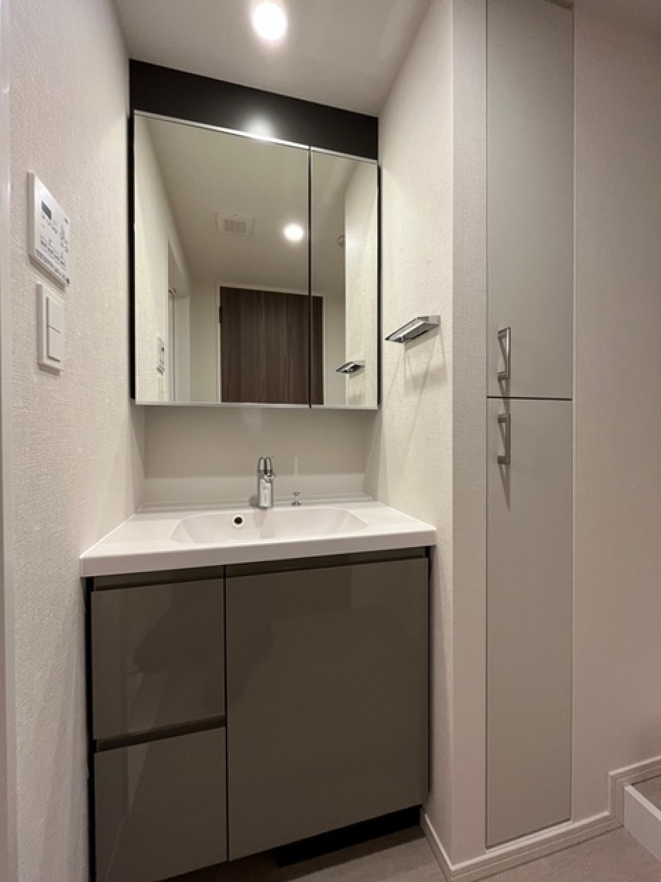 嬉しい独立洗面台。※写真は同タイプ住戸です。