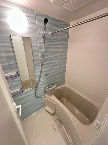 ブルーのウォールが可愛いですね！