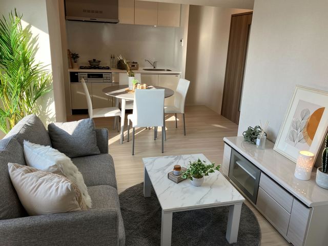 開放感あふれるリビングルーム！
※写真は同タイプ住戸です。