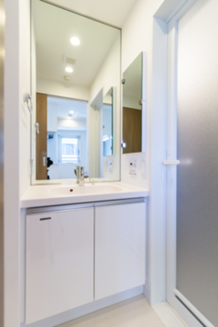 嬉しい独立洗面台。※写真は同タイプ住戸です。