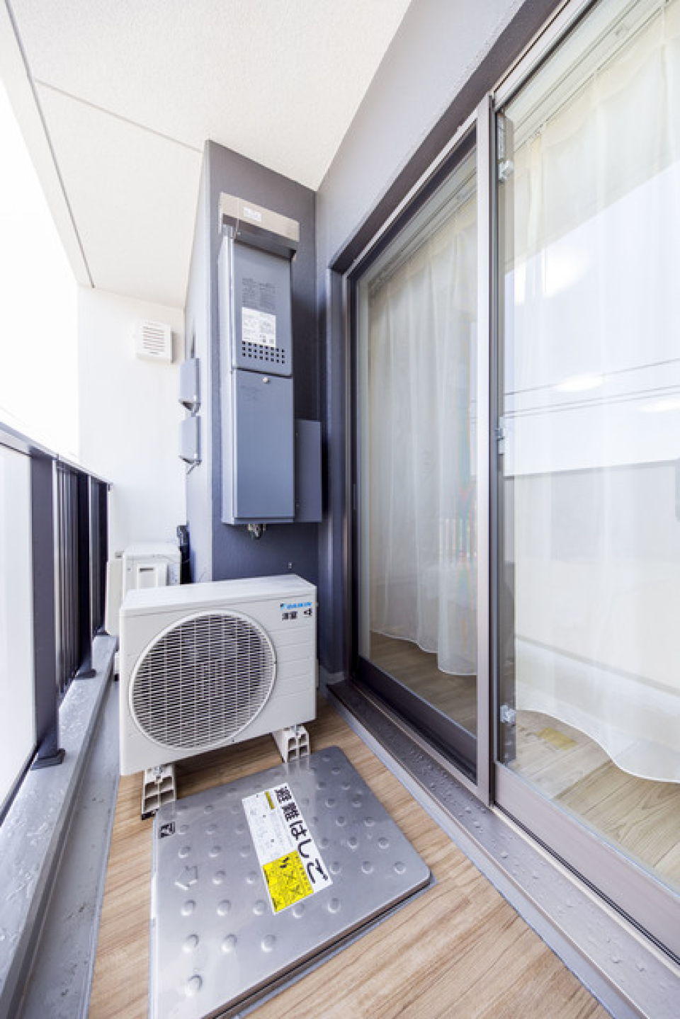 バルコニーの様子。※写真は同タイプ住戸です。