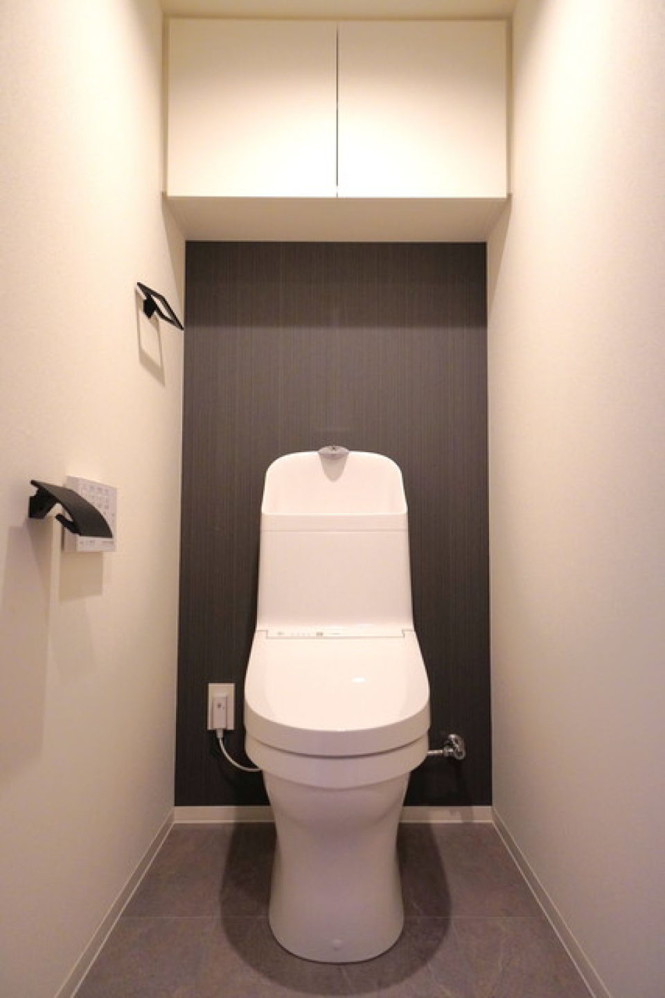 頭上に棚があるので、整理整頓もしやすい！※写真は同タイプ住戸です。