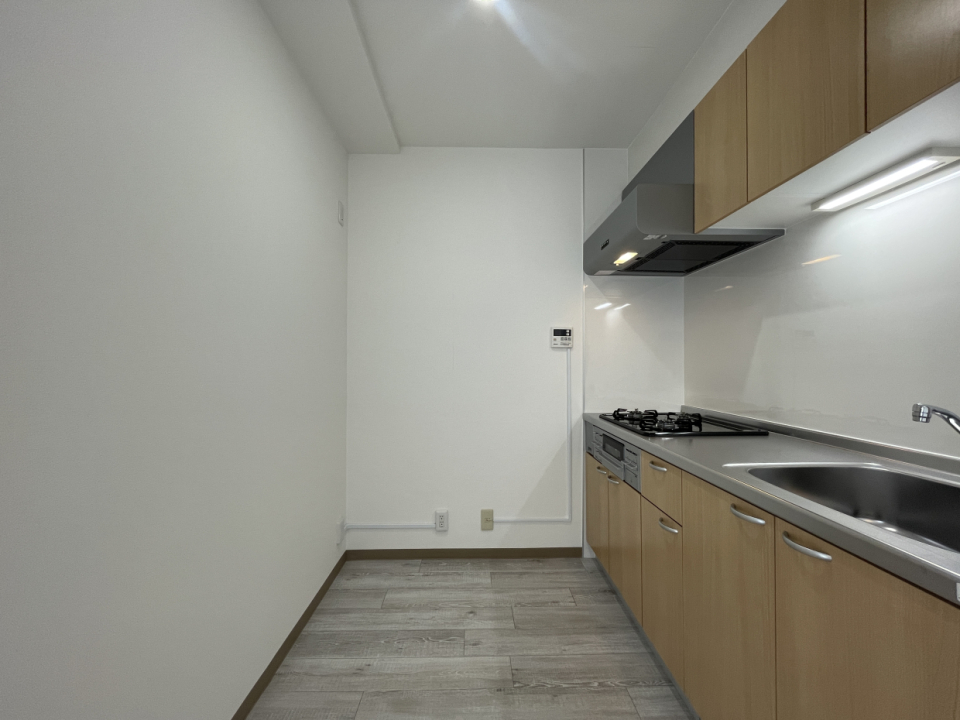 キッチンは少し奥にあります。