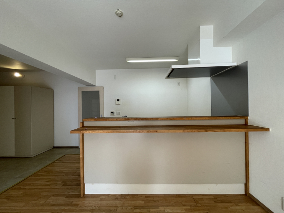 カウンターなので話も弾む