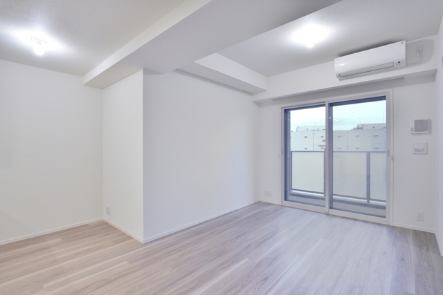 12帖を超えるLDK。※写真は同タイプ住戸です。