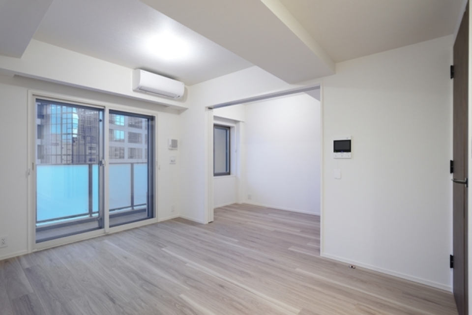 引き戸を広げると3.3帖の個室が広がります※写真は同タイプ住戸です。