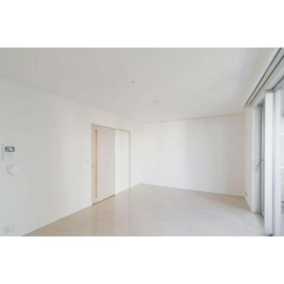 13帖以上ののリビングが広がります。※写真は同タイプ住戸です。