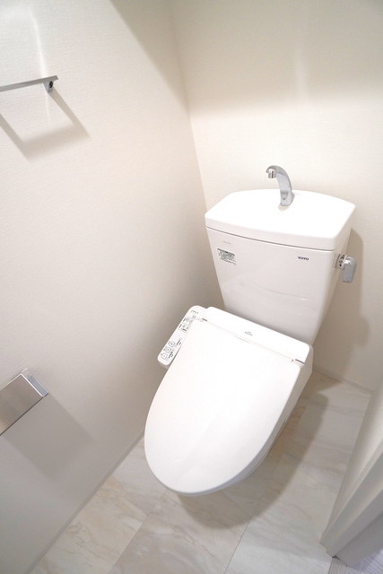 お手洗いも清潔感があり〼。※写真は同タイプ住戸です。