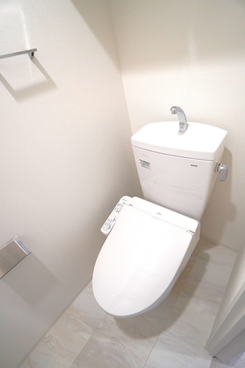 お手洗いも清潔感があり〼。※写真は同タイプ住戸です。