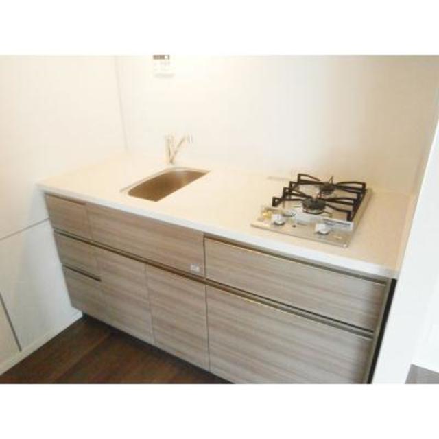 ２口コンロのキッチンは使い勝手が良さそうです。※写真は同タイプ住戸です。