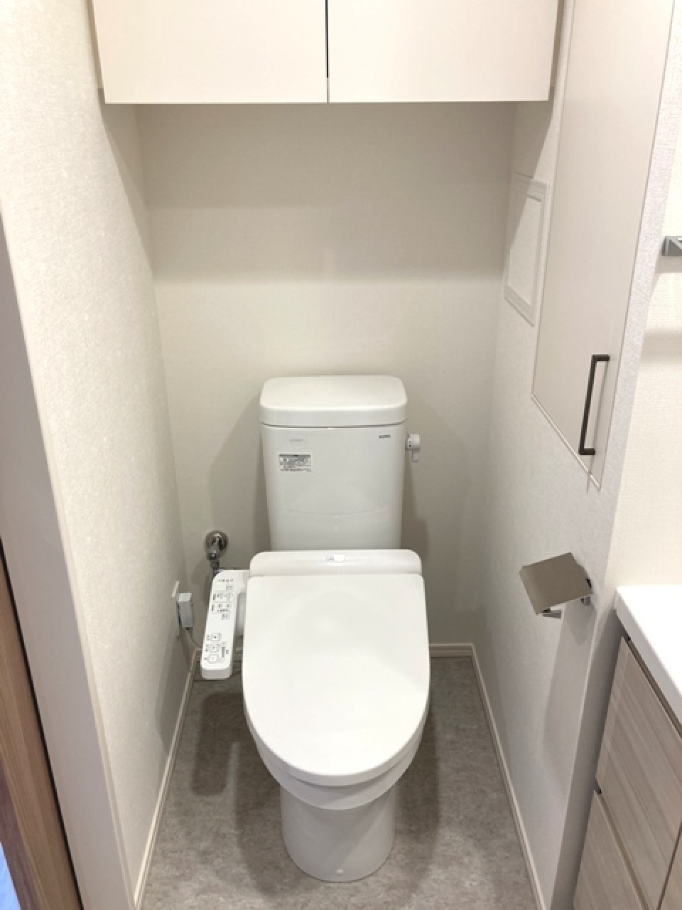 棚があるので整理整頓が便利そう！※写真は同タイプ住戸です。