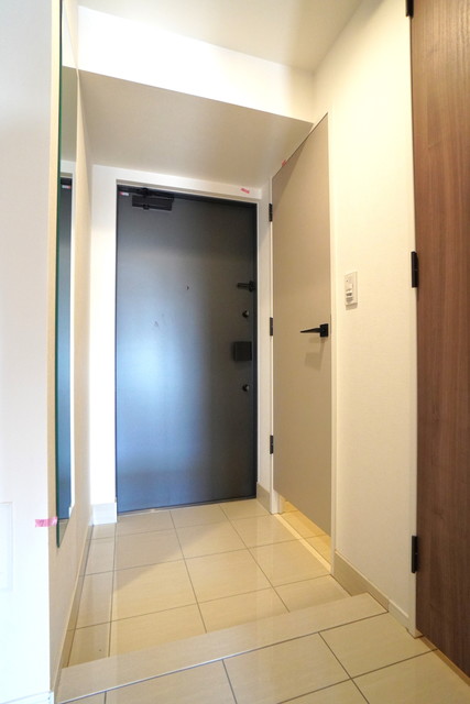 玄関の様子。※写真は同タイプ住戸です。
