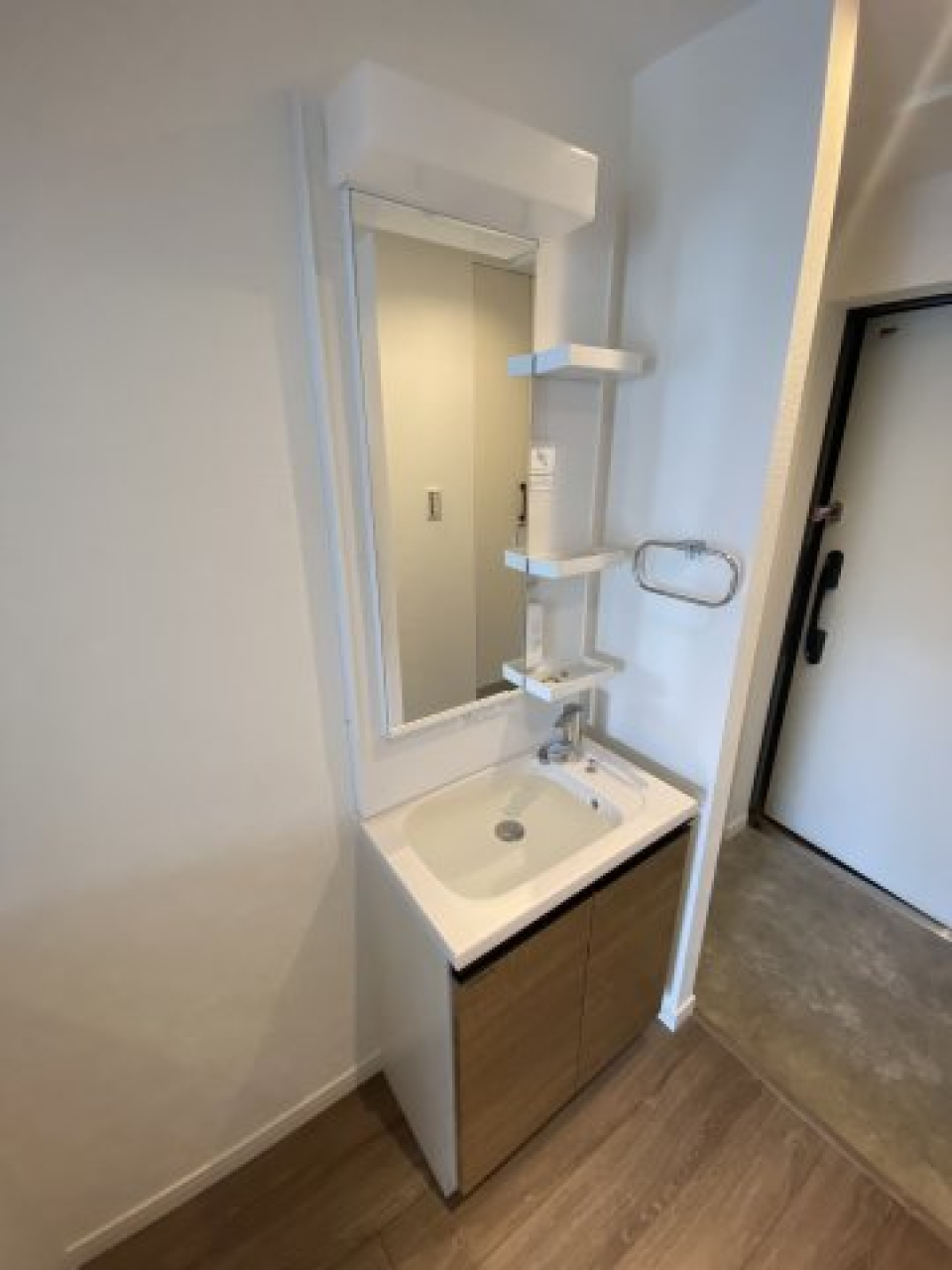 嬉しい独立洗面台。