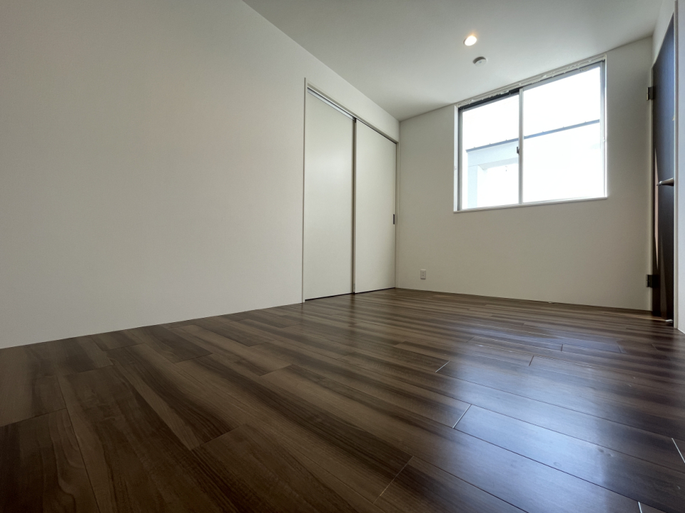 こちらは６帖の部屋