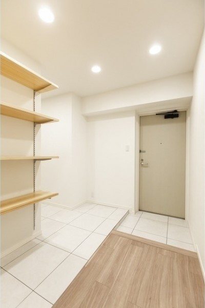 広々とした玄関にはお散歩グッズに三輪車、ゴルフセットに自転車も置けます！