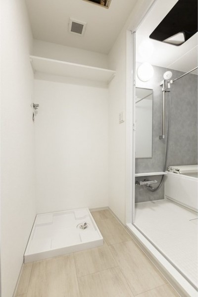 洗濯機置き場です