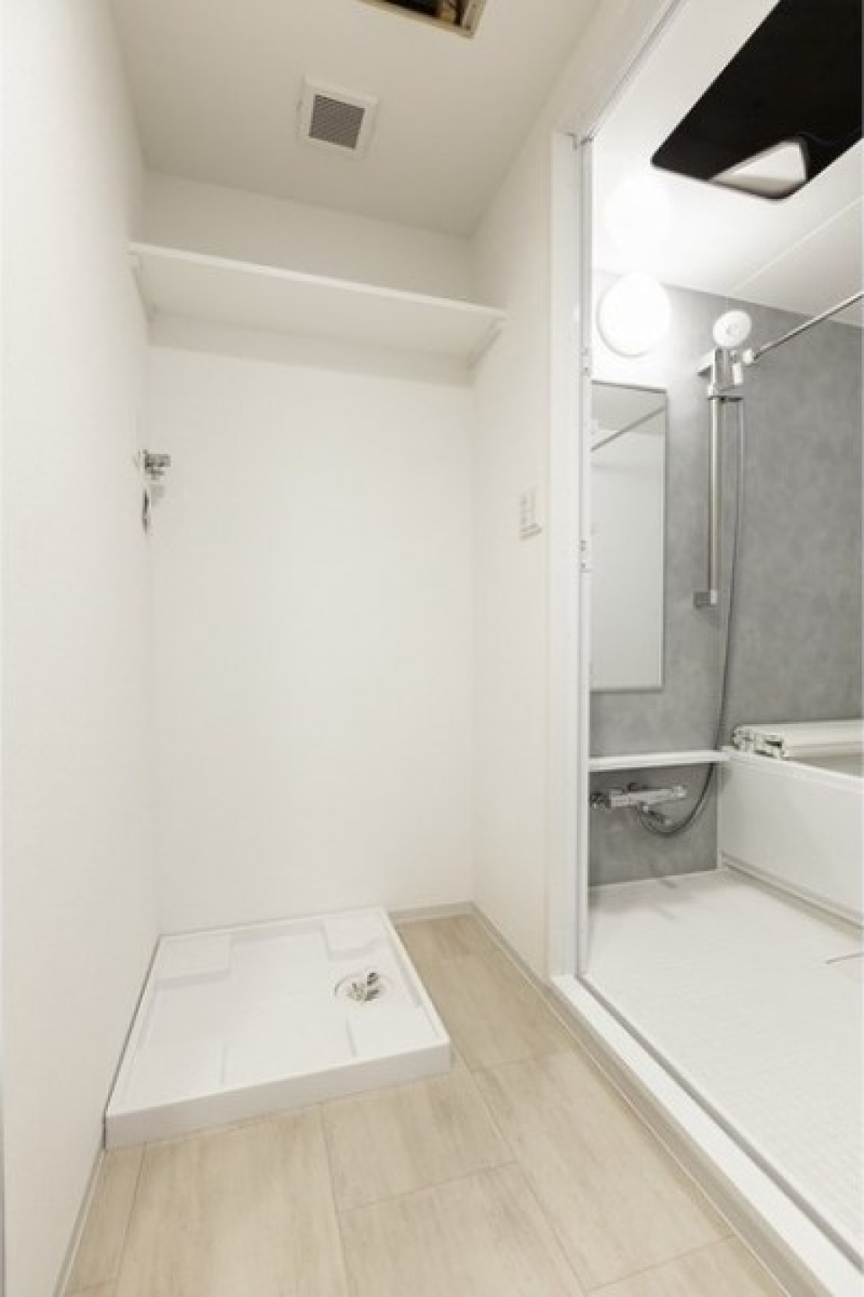 洗濯機置き場です