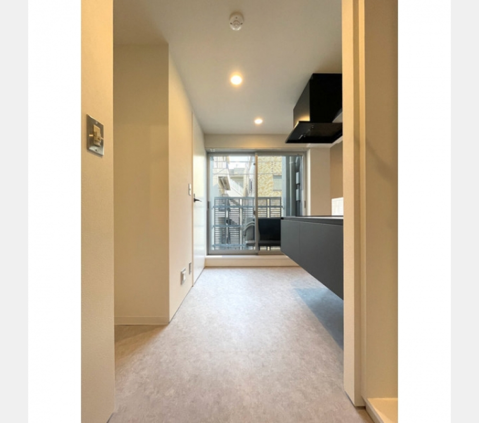 玄関から室内はシームレスです