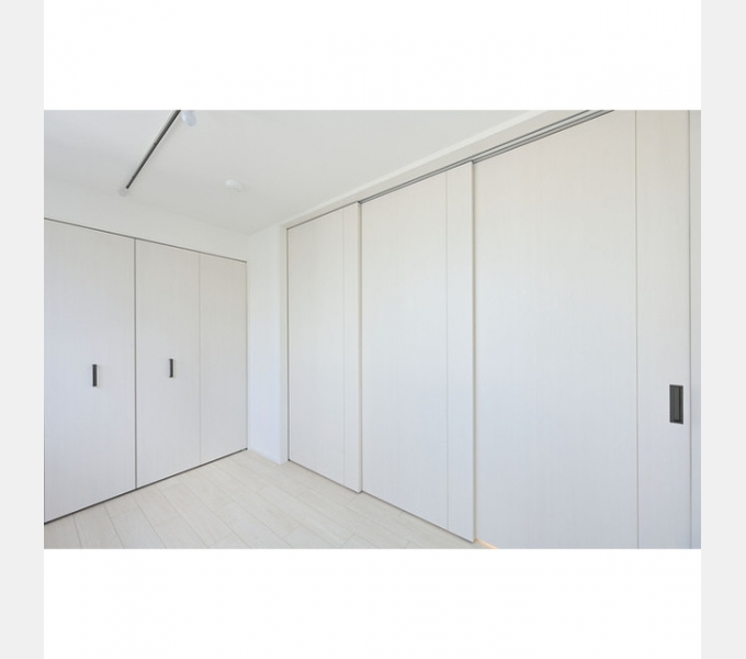 LDKは8.7帖/洋室は4.8帖です