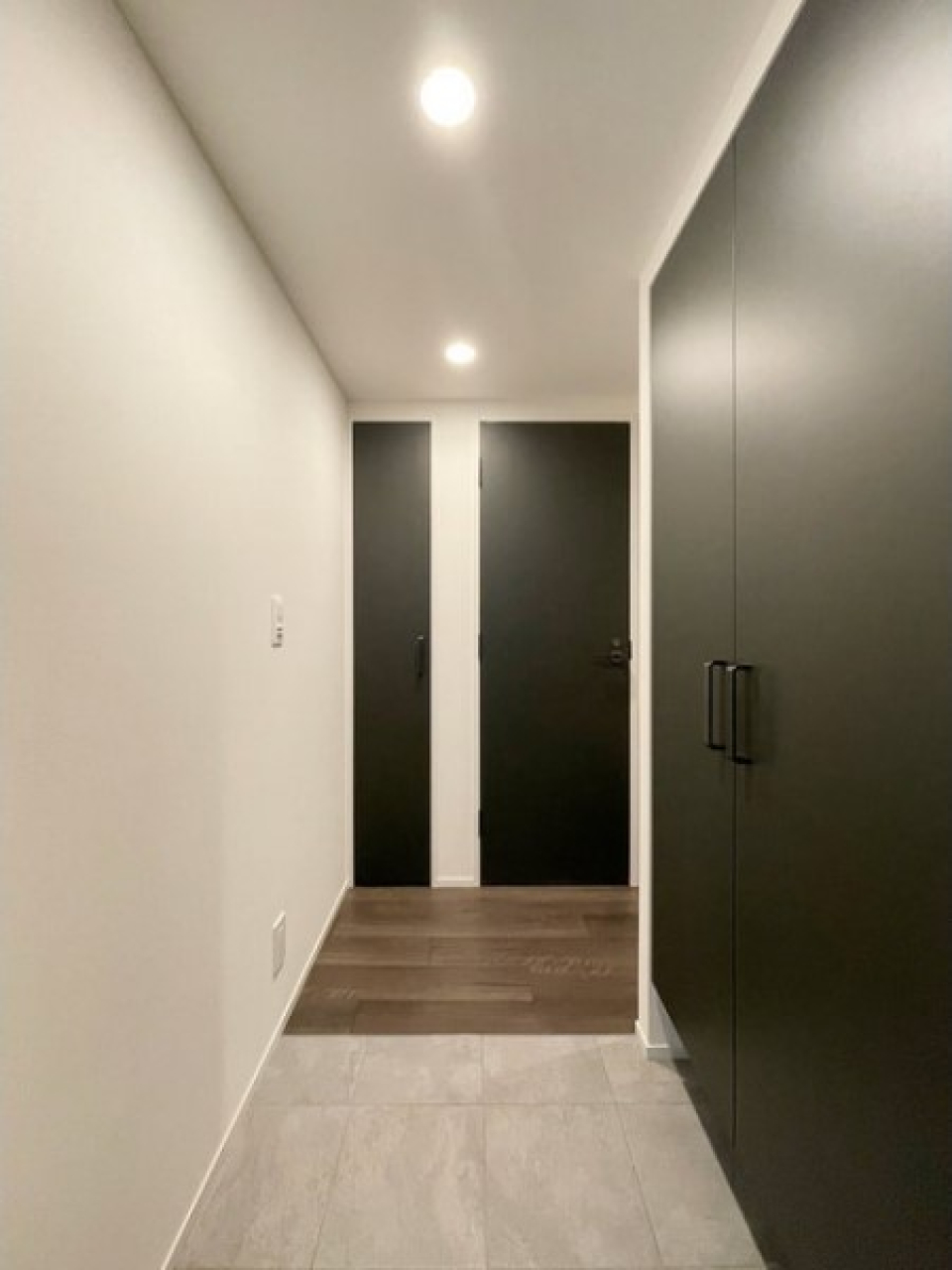 建具がブラックでかっこいいですね