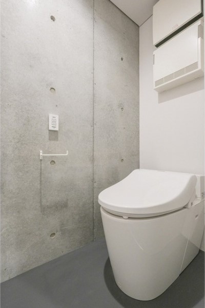 タンクレストイレは扱いやすいですね