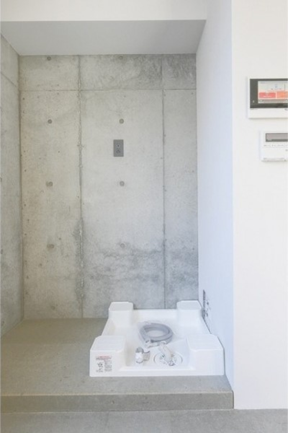 キッチンと並びに洗濯機置き場があるのは家事楽ですね