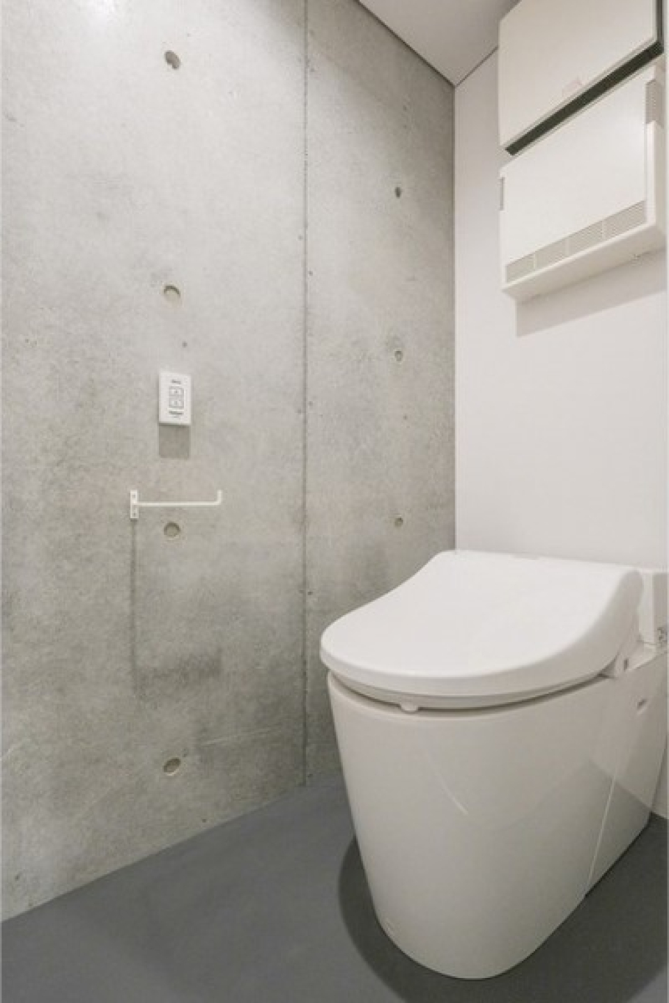 タンクレストイレは扱いやすいですね