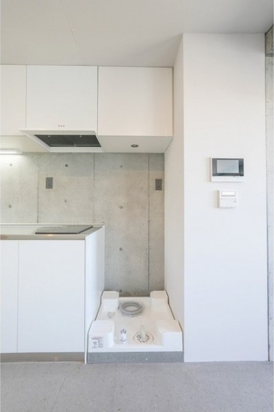 キッチンと並びに洗濯機置き場があるのは家事楽ですね