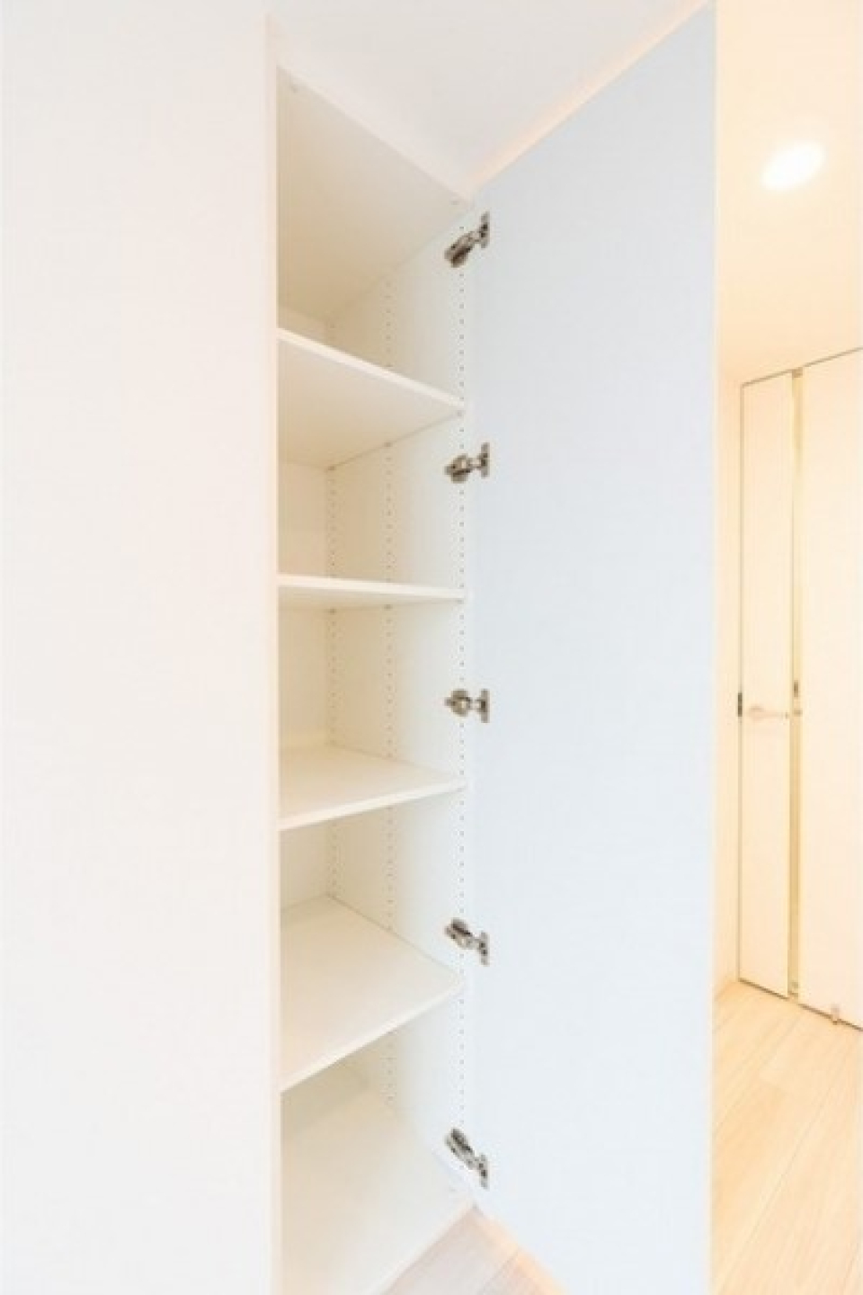 日用品のストックはこちらへ