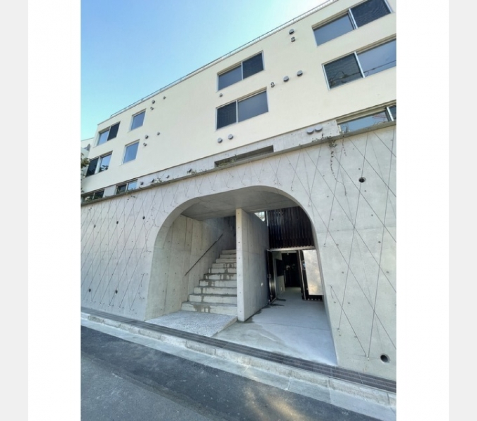 アーチに吸い込まれます