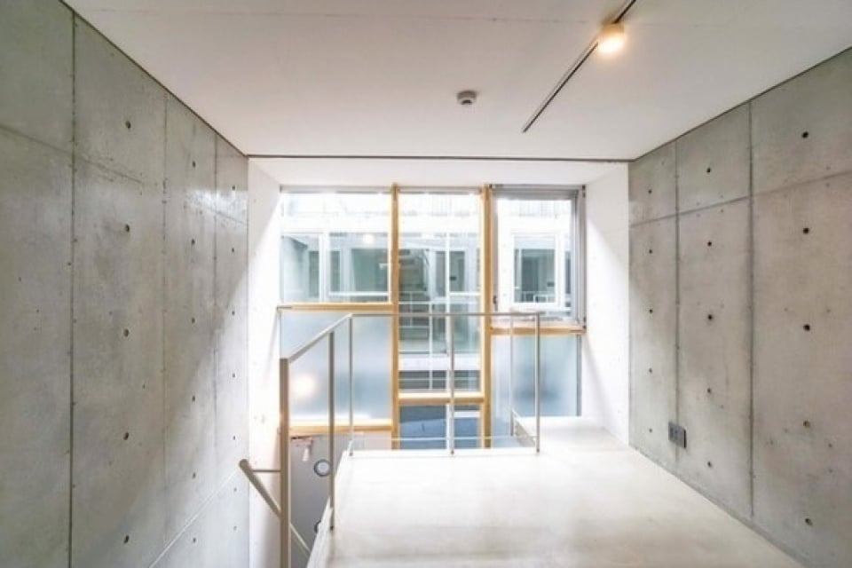 光の広がり方が美しいです