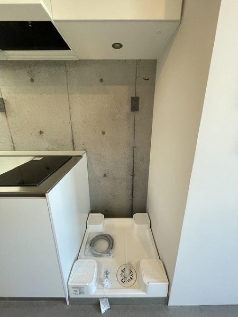 キッチンと並びに洗濯機置き場があるのは家事楽ですね