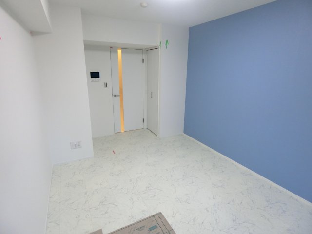 壁紙や床はペットに優しい仕様に
同タイプ参考写真（※工事中/キャットウォーク設置前）